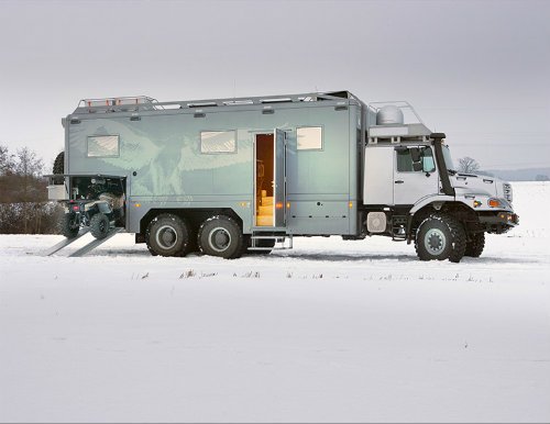 Mercedes-Benz Zetros 6×6: Xe tải thách thức mọi địa hình